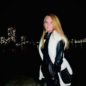 Meet your Posher, Karina